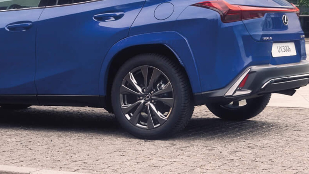 SUV Lexus UX | Lexus Ελλάς