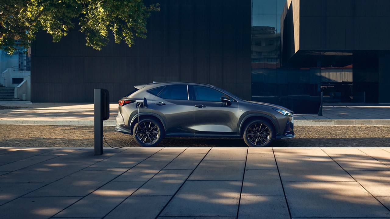 Plug-in Hybrid Lexus